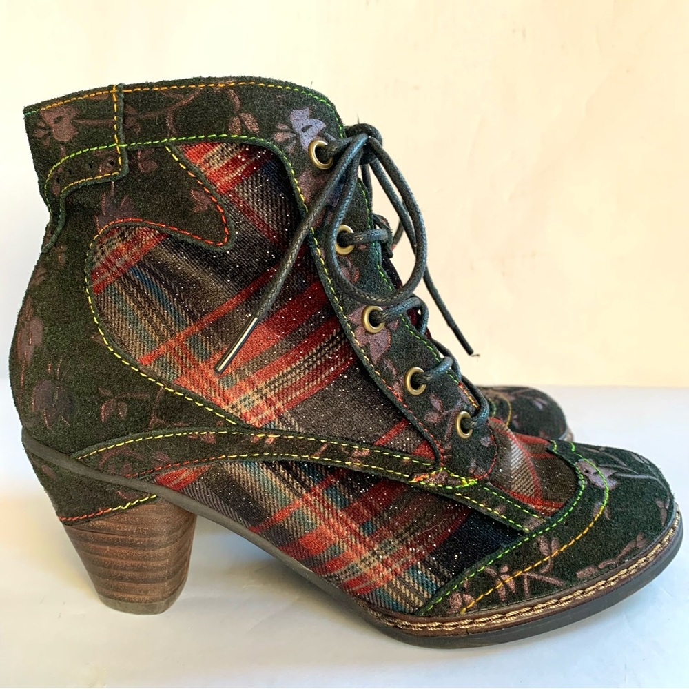 Spring Step Plaid Lace-Up Ankle Booties in Black and Red